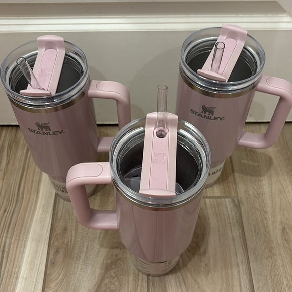 NWT Stanley Limited Edition 40 oz. Flowstate H2.0 Quecher Tumbler -Aster - Picture 5 of 13